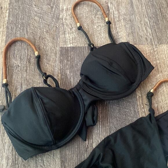 Elis Detail Bikini Set by Vix Hermanny - Picture 8 of 13